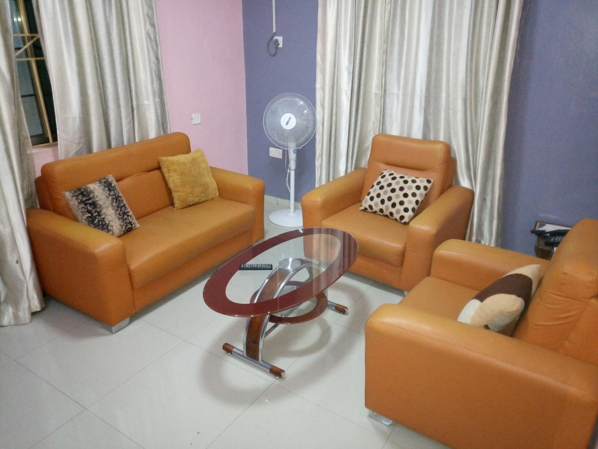 Glorious Hotel & Suites Ikotun エクステリア 写真